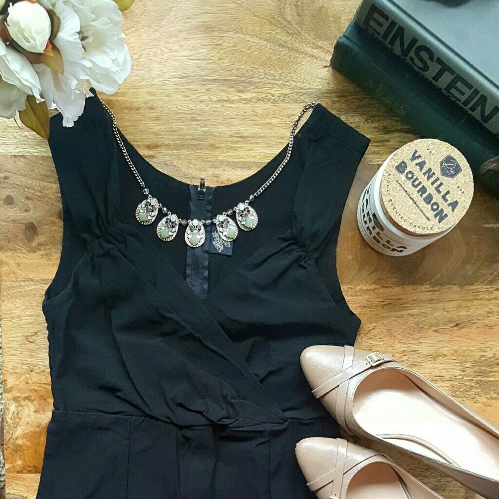 ModCloth Form-Fitting Black Knee Length Dress
